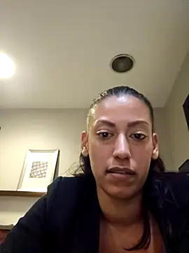 Snapshot of Nikkierosee chatting on 03-11-25, 07:58 Nikkierosee online show from 03-11-25, 07:58