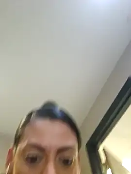 Snapshot of Nikkierosee chatting on 03-18-25, 02:15 Nikkierosee online show from 03-18-25, 02:15