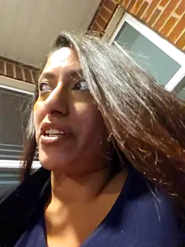 Snapshot of Nikkierosee chatting on 03-20-25, 07:03 Nikkierosee online show from 03-20-25, 07:03