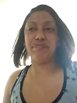 Snapshot of Nikkierosee chatting on 10-07-25, 12:46 Nikkierosee online show from 10-07-25, 12:46