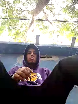 AlexAlejandro13 online show from 01-01-25, 10:03