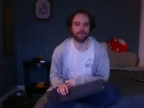 Snapshot of hpluvsplata chatting on 02-27-25, 01:07 hpluvsplata online show from 02-27-25, 01:07