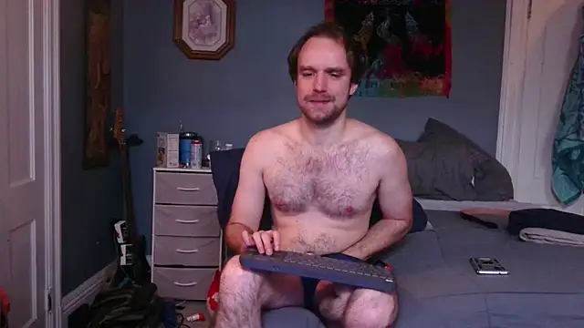 Snapshot of hpluvsplata chatting on 10-31-25, 02:40 hpluvsplata online show from 10-31-25, 02:40