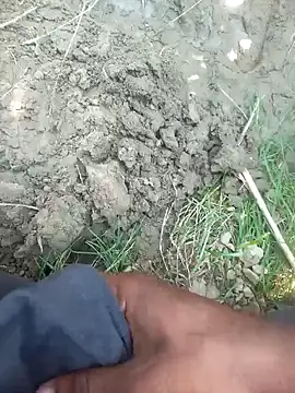 FinableKnee online show from 09-27-25, 04:39