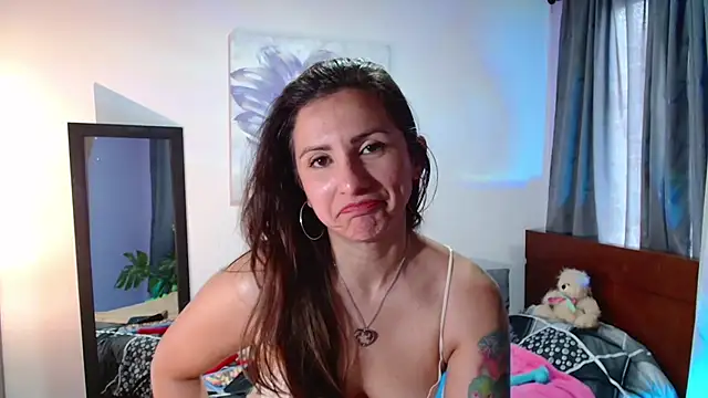 Snapshot of vanessabrown_ chatting on 01-28-25, 04:08 vanessabrown online show from 01-28-25, 04:08