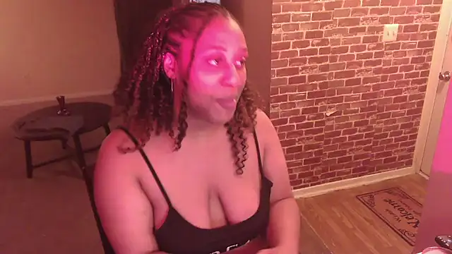 Snapshot of EntitledMistress chatting on 03-04-26, 07:25 EntitledMistress online show from 03-04-26, 07:25