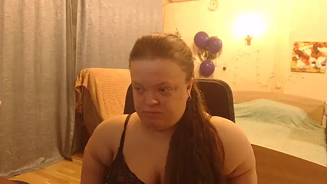 Janiffer MiMi online show from 12-31-24, 01:15