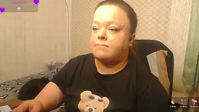 Janiffer MiMi online show from 02-19-26, 05:20