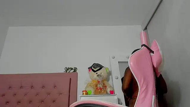 Snapshot of Lindsay-hii chatting on 01-09-25, 03:12 Lindsay-hii online show from 01-09-25, 03:12