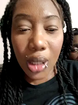 Snapshot of Cherishcherrysha chatting on 03-11-25, 05:46 Cherishcherrysha online show from 03-11-25, 05:46