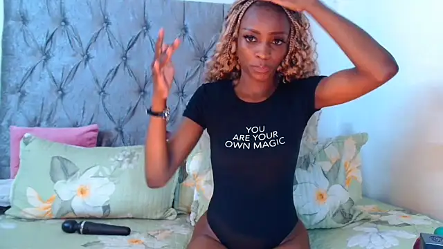 AvaOcean online show from 03-22-25, 06:14