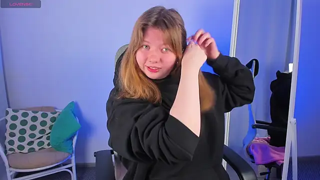 Vivian cutie online show from 02-05-25, 03:31