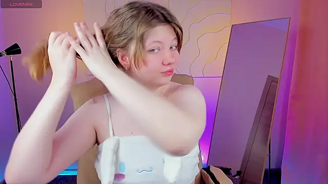 Vivian cutie online show from 02-08-25, 10:29