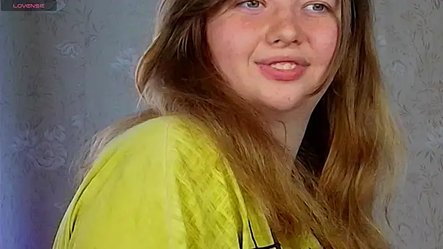 Vivian cutie online show from 09-14-25, 12:26