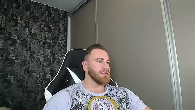 Thori92 online show from 12-30-24, 06:49