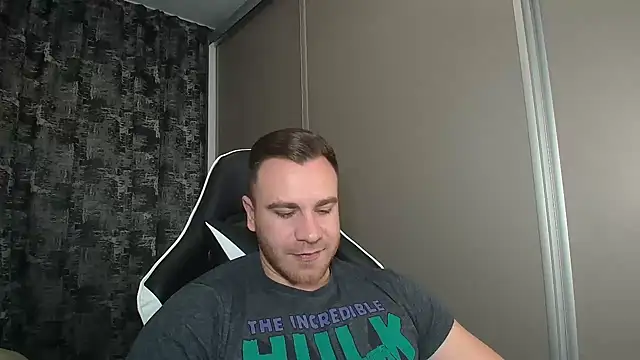 Thori92 online show from 01-01-25, 06:27