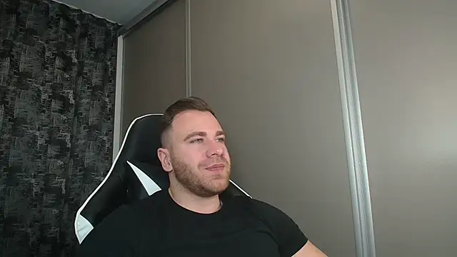 Thori92 online show from 01-10-25, 05:24