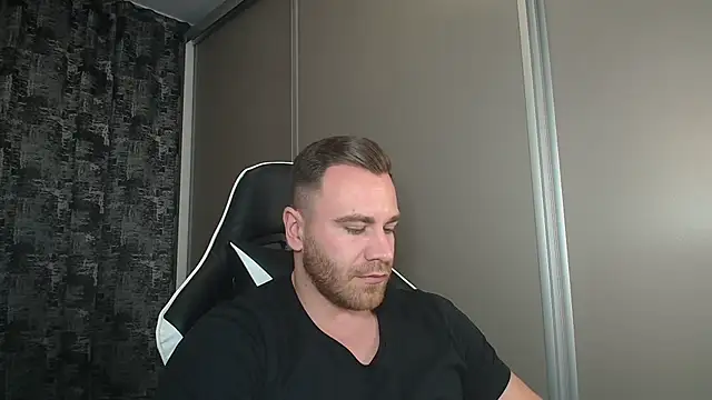 Thori92 online show from 01-12-25, 09:40