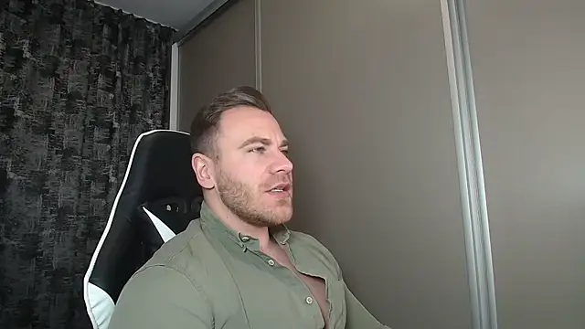 Thori92 online show from 01-19-25, 02:59