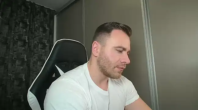 Thori92 online show from 01-29-25, 05:13