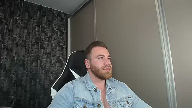 Thori92 online show from 03-05-25, 08:42