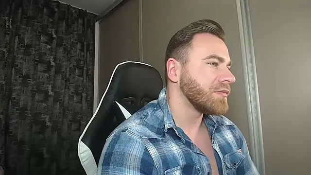 Thori92 online show from 03-09-25, 03:49