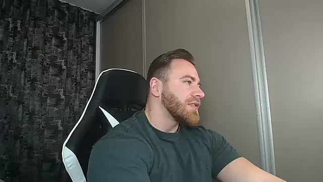 Thori92 online show from 03-10-25, 04:57