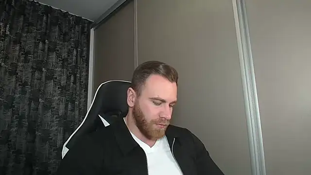 Thori92 online show from 03-12-25, 06:44