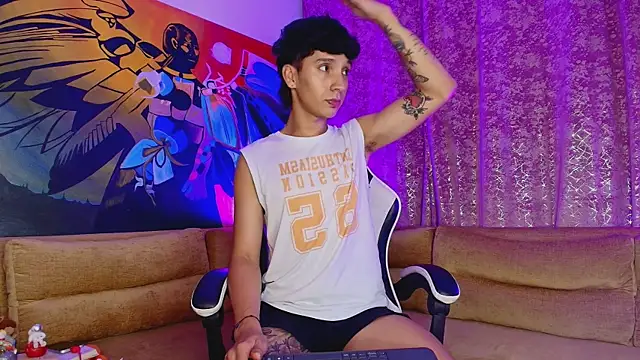 JacoboSwam online show from 10-13-25, 02:06