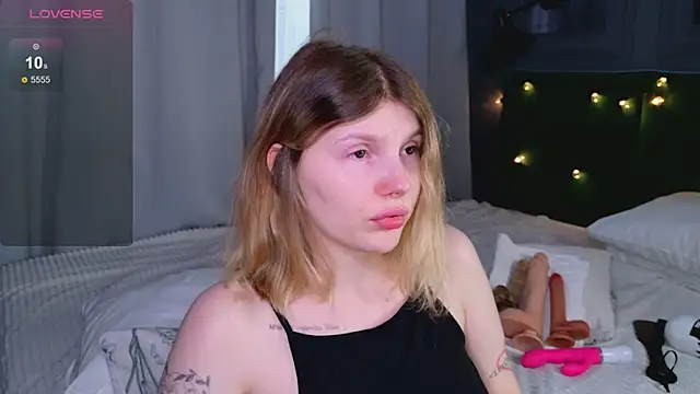  aleksa  online show from 03-25-26, 06:19