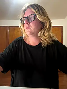 Lizzyloo online show from 09-29-25, 07:57