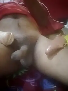 Snapshot of Desixxhot chatting on 10-31-25, 10:05 Desixxhot online show from 10-31-25, 10:05