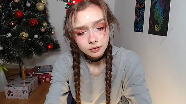 Snapshot of Michelle_Melnss chatting on 12-27-24, 05:52 Michelle Melnss online show from 12-27-24, 05:52