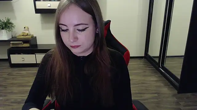 Laralianna online show from 09-12-25, 02:39