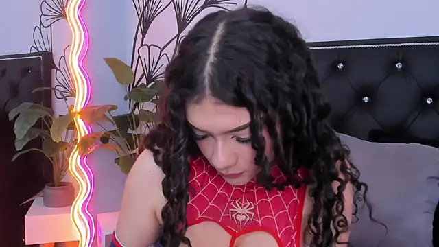 Sweet Ariadna  online show from 11-29-25, 12:08