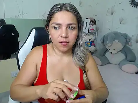 cum bigass online show from 11-18-25, 12:20