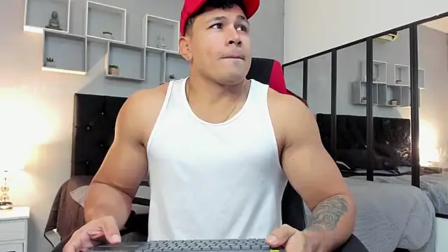 tyler hank01 online show from 12-17-25, 08:48