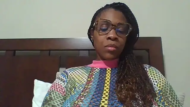 Snapshot of MsJuicy chatting on 12-21-24, 12:49 MsJuicy online show from 12-21-24, 12:49