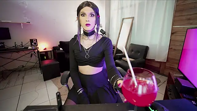 Snapshot of brenda_nataliaok chatting on 12-07-24, 04:53 brenda nataliaok online show from 12-07-24, 04:53