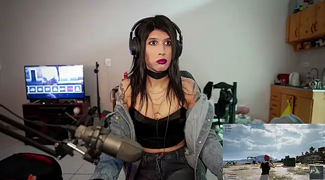 Snapshot of brenda_nataliaok chatting on 03-20-25, 02:08 brenda nataliaok online show from 03-20-25, 02:08