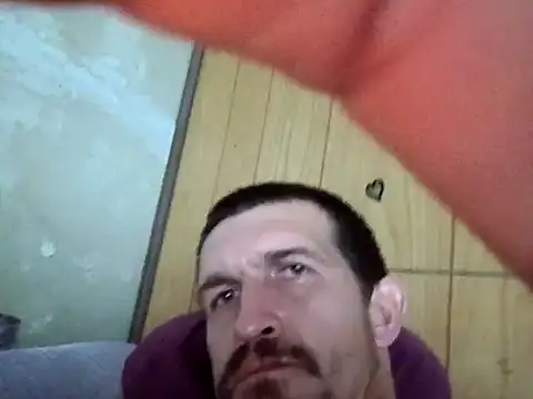 Nate8745 online show from 09-12-25, 02:28