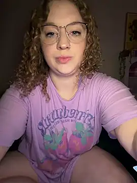 EmmieRae online show from 10-29-25, 04:37