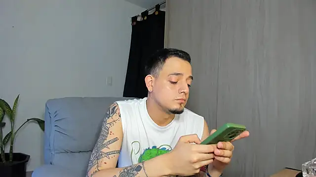 alejandro calderon1 online show from 03-06-25, 04:52