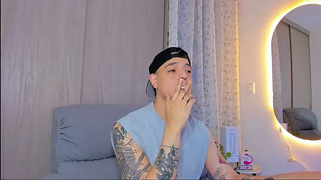 alejandro calderon1 online show from 11-04-25, 03:27