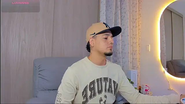 alejandro calderon1 online show from 11-13-25, 04:00