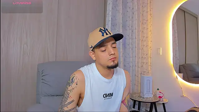 alejandro calderon1 online show from 11-21-25, 05:39