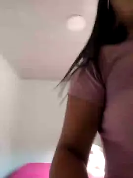 Snapshot of Hannah-grace chatting on 01-30-25, 02:25 Hannah-grace online show from 01-30-25, 02:25