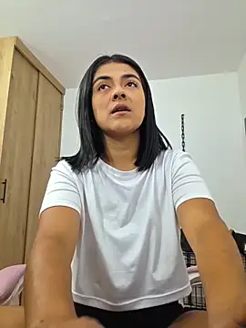 Hannah-grace online show from 04-17-26, 12:08