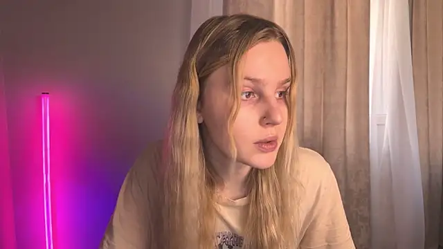 Chanel Gill online show from 01-15-25, 06:43