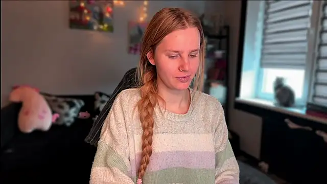 Chanel Gill online show from 12-21-25, 09:27